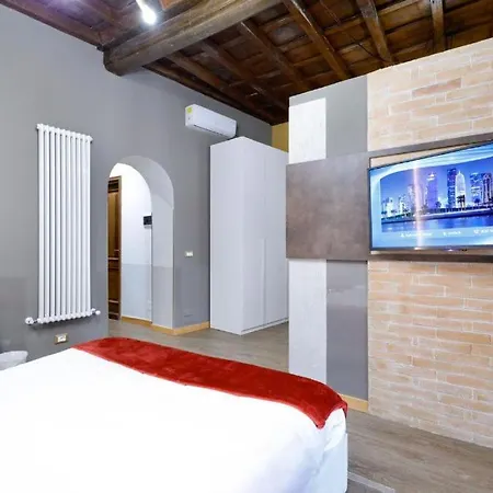 Dimora Frattina ローマ