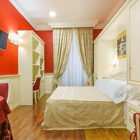 Bed & Breakfast Dimora Frattina 4*
