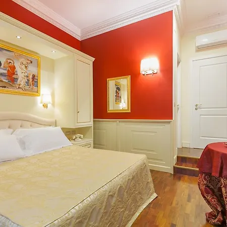 Dimora Frattina 4*