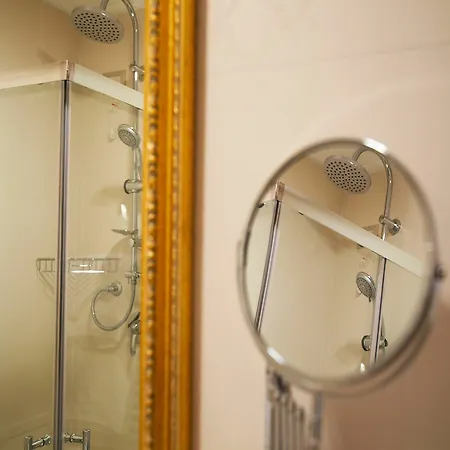 Dimora Frattina 4* Rome