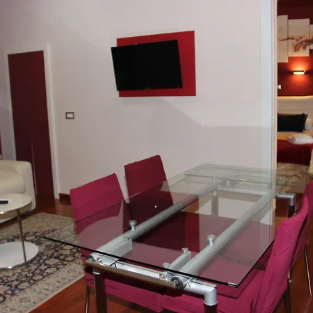 Dimora Frattina 4*