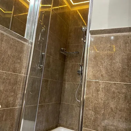 Dimora Frattina 4*