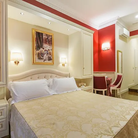 Dimora Frattina 4* Rome