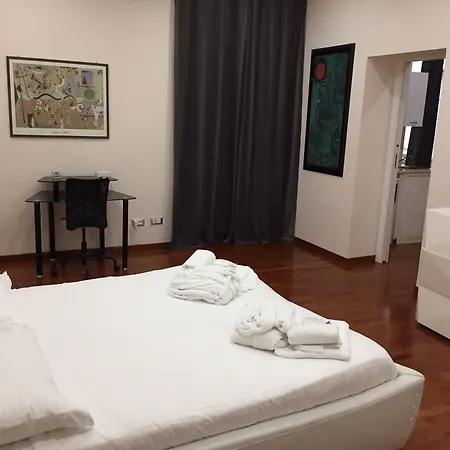 Dimora Frattina 4* Řím