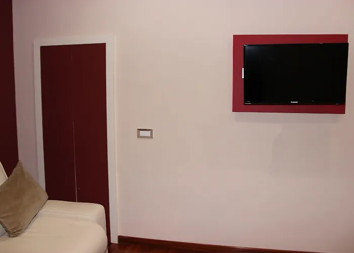 לינה וארוחת בוקר Dimora Frattina 4*