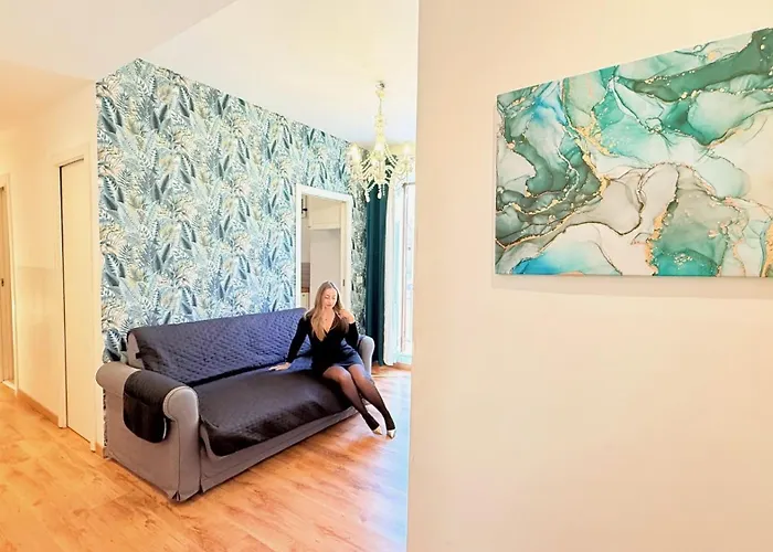 Dimora Frattina לינה וארוחת בוקר רומא